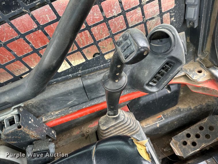 image for item MU9999 2016 Kubota SSV75 skid steer loader