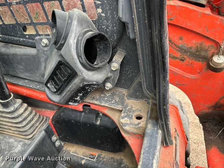 image for item MU9999 2016 Kubota SSV75 skid steer loader