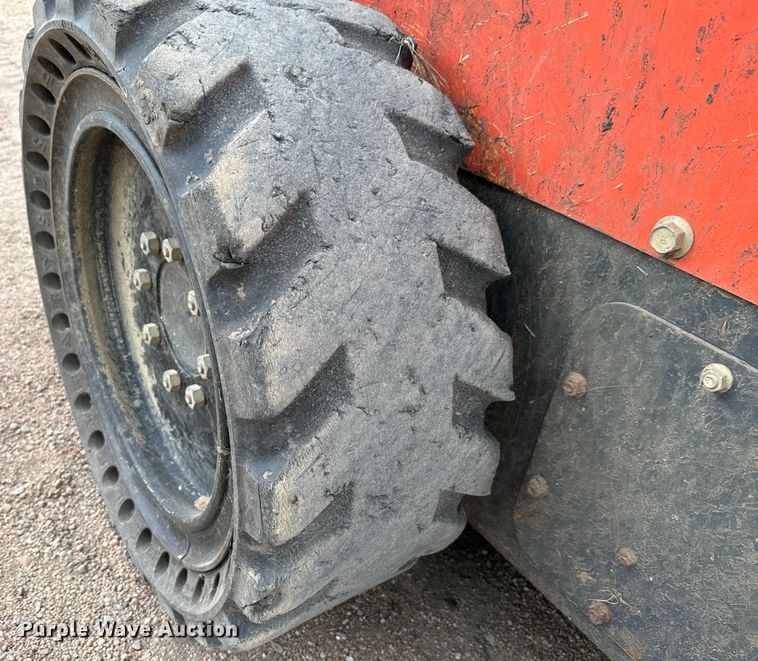 image for item MU9999 2016 Kubota SSV75 skid steer loader