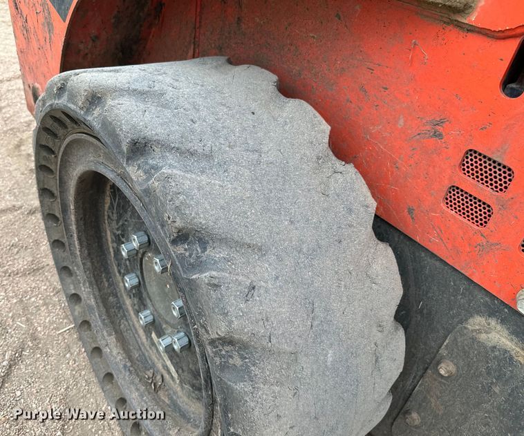 image for item MU9999 2016 Kubota SSV75 skid steer loader