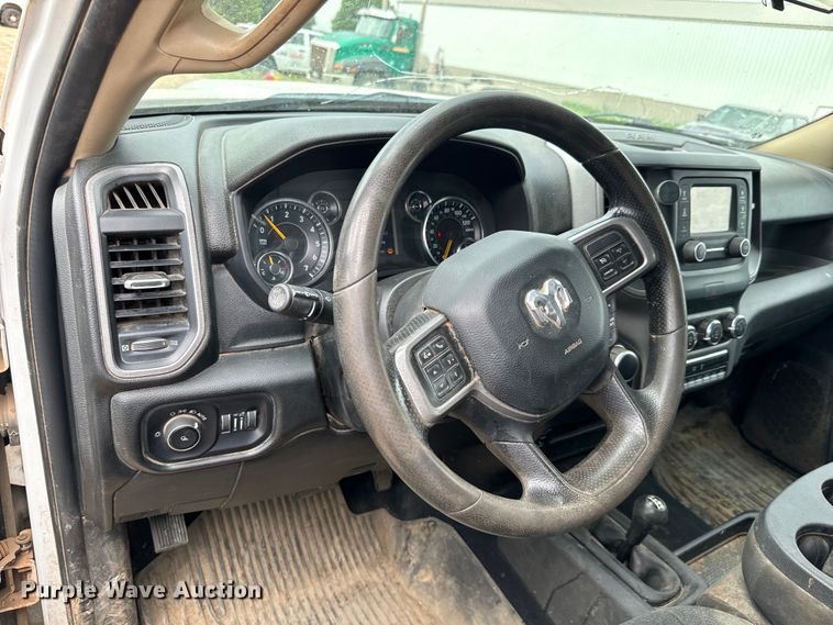 image for item MV9000 2020 Dodge Ram 2500 Crew Cab pickup truck