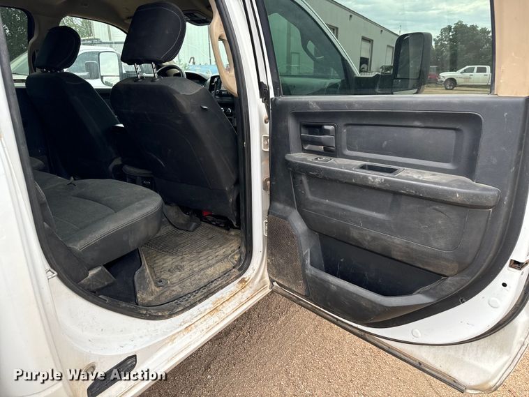 image for item MV9000 2020 Dodge Ram 2500 Crew Cab pickup truck