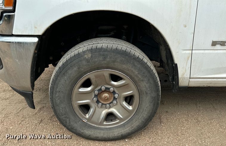 image for item MV9000 2020 Dodge Ram 2500 Crew Cab pickup truck