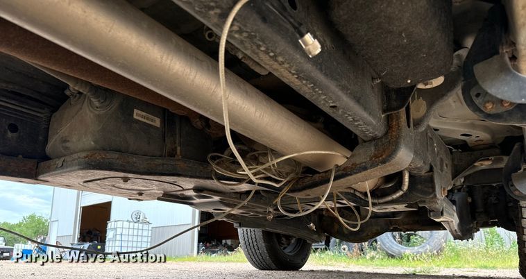 image for item MV9001 2017 Dodge Ram 2500HD Crew Cab pickup truck