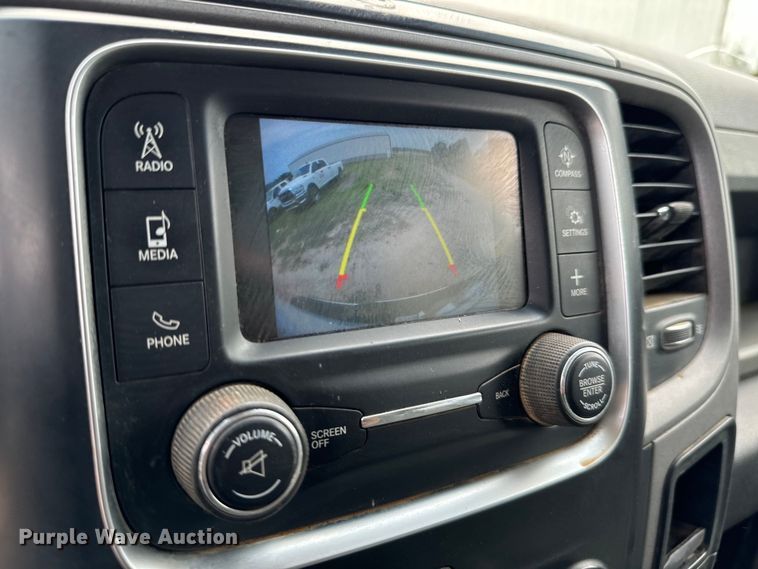 image for item MV9001 2017 Dodge Ram 2500HD Crew Cab pickup truck