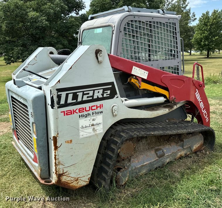 image for item MV9002 Takeuchi TL12R-2 tracked skid steer loader