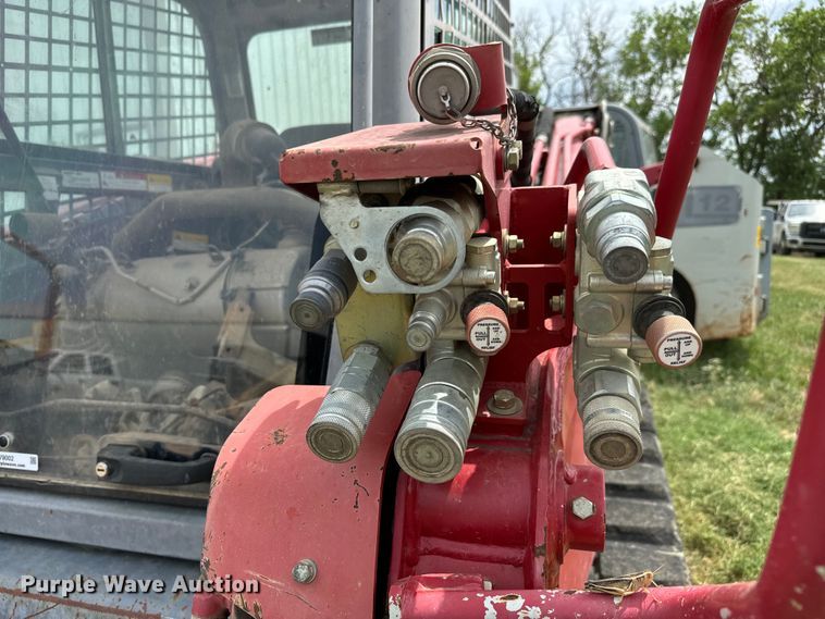 image for item MV9002 Takeuchi TL12R-2 tracked skid steer loader