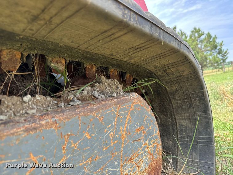 image for item MV9002 Takeuchi TL12R-2 tracked skid steer loader