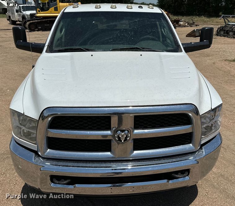 image for item MV9003 2017 Dodge Ram 3500HD Crew Cab utility bed pickup truck