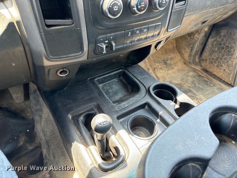 image for item MV9003 2017 Dodge Ram 3500HD Crew Cab utility bed pickup truck