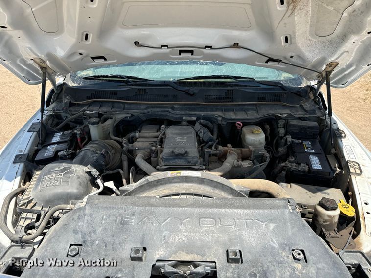 image for item MV9003 2017 Dodge Ram 3500HD Crew Cab utility bed pickup truck