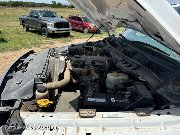 image for item MV9003 2017 Dodge Ram 3500HD Crew Cab utility bed pickup truck