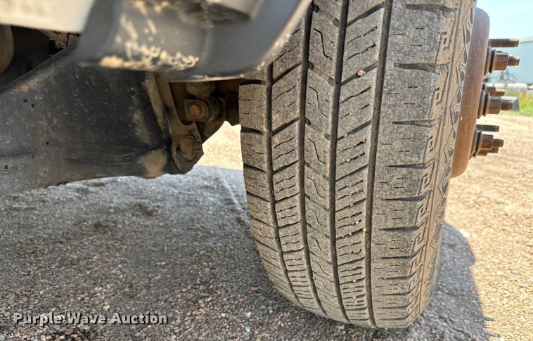 image for item MV9003 2017 Dodge Ram 3500HD Crew Cab utility bed pickup truck