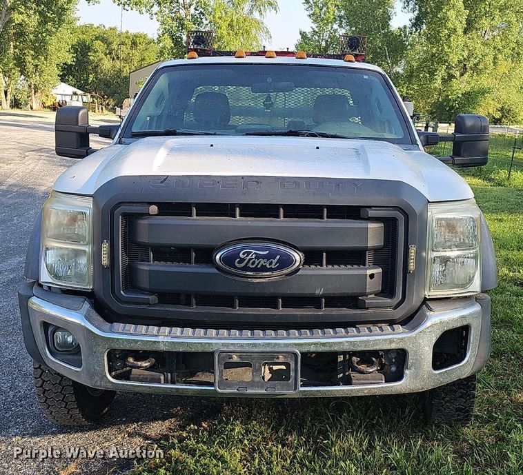 image for item DK0668 2012 Ford F550 Super Duty XL SuperCab flatbed truck