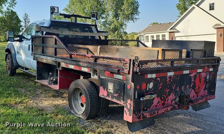 image for item DK0668 2012 Ford F550 Super Duty XL SuperCab flatbed truck