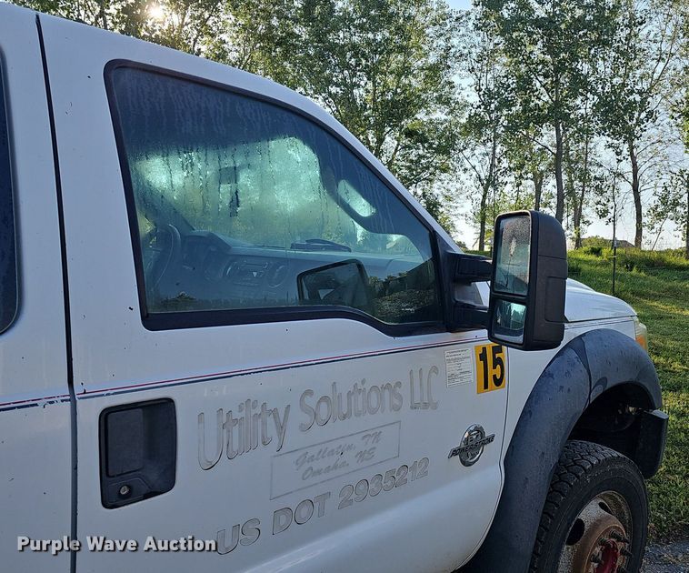 image for item DK0668 2012 Ford F550 Super Duty XL SuperCab flatbed truck