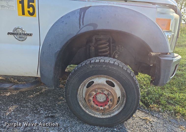 image for item DK0668 2012 Ford F550 Super Duty XL SuperCab flatbed truck