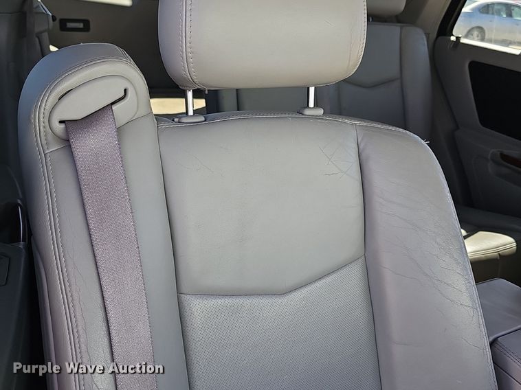 image for item DM1587 2006 Cadillac  SRX SUV