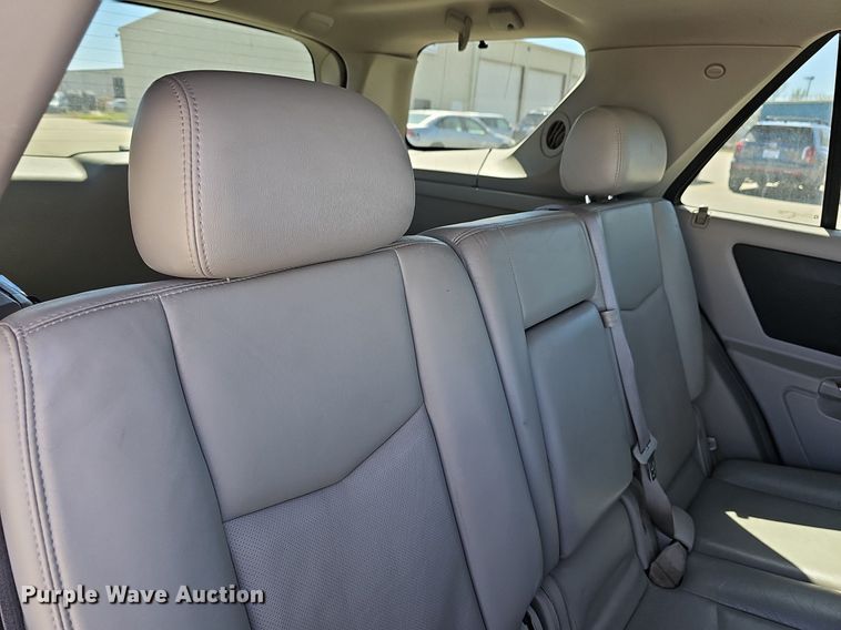 image for item DM1587 2006 Cadillac  SRX SUV