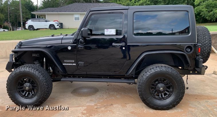 image for item DM7943 2013 Jeep Wrangler Sport SUV