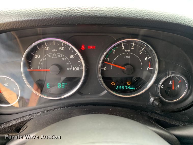 image for item DM7943 2013 Jeep Wrangler Sport SUV