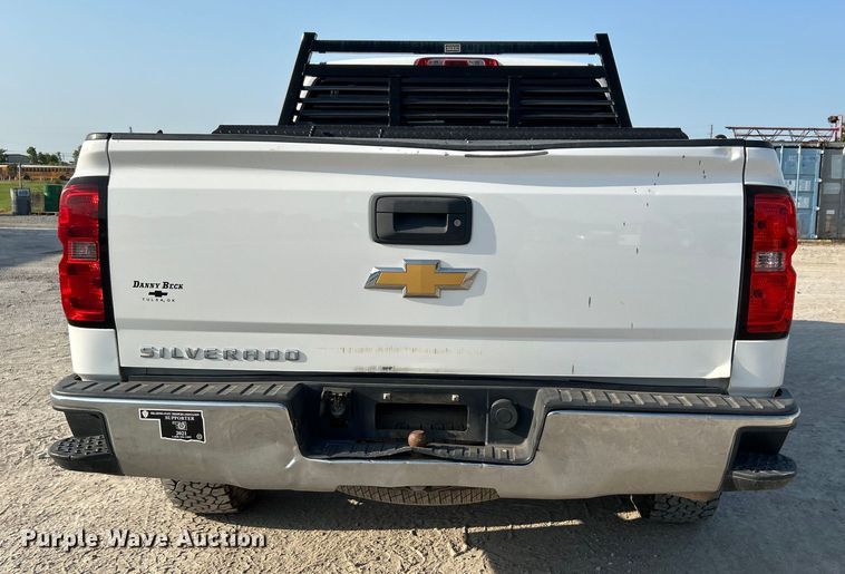 image for item DO6603 2015 Chevrolet  Silverado 1500 Crew Cab pickup truck