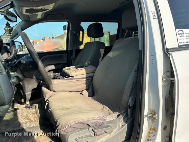 image for item DO6603 2015 Chevrolet  Silverado 1500 Crew Cab pickup truck