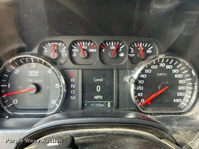 image for item DO6603 2015 Chevrolet  Silverado 1500 Crew Cab pickup truck