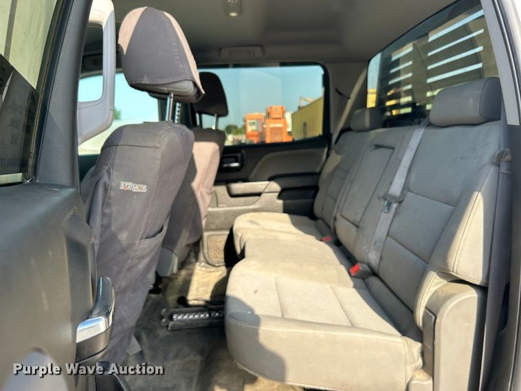 image for item DO6603 2015 Chevrolet  Silverado 1500 Crew Cab pickup truck