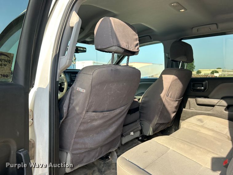 image for item DO6603 2015 Chevrolet  Silverado 1500 Crew Cab pickup truck