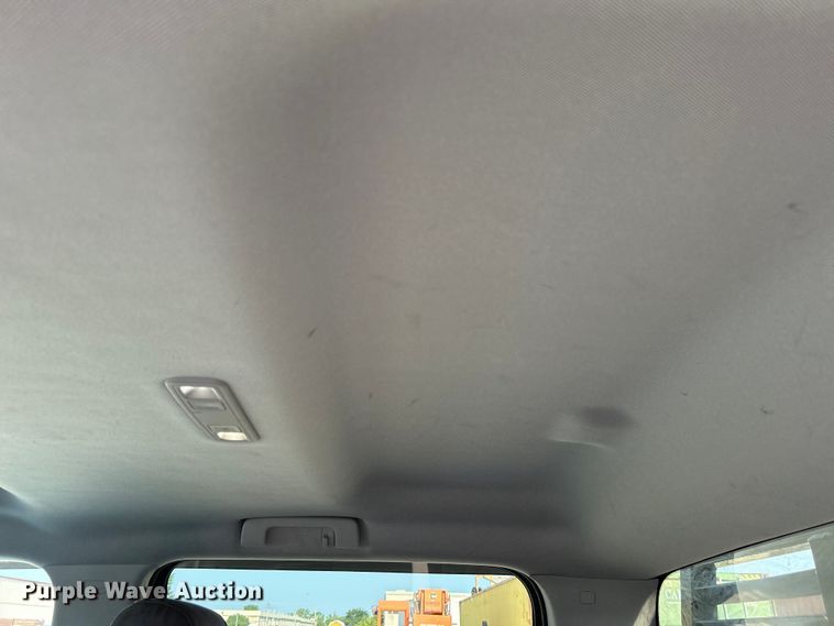 image for item DO6603 2015 Chevrolet  Silverado 1500 Crew Cab pickup truck