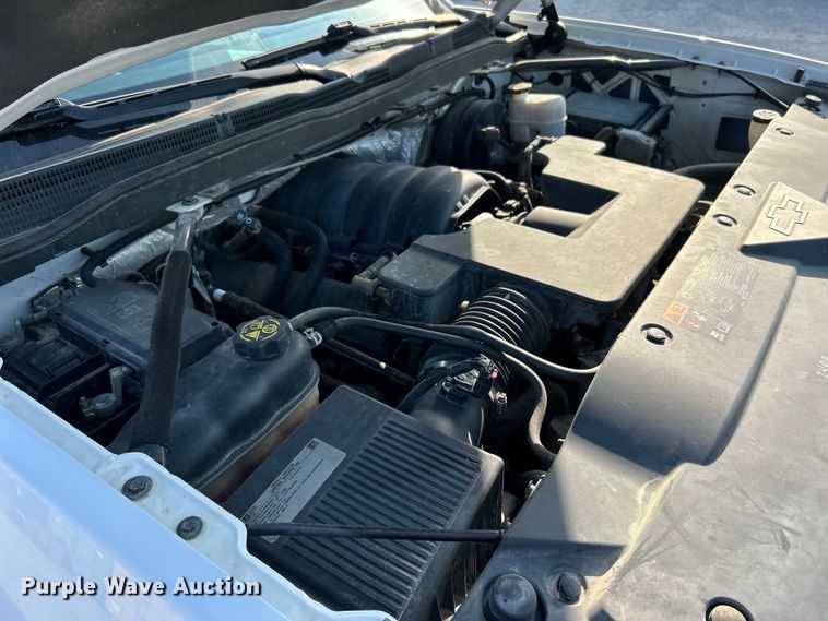 image for item DO6603 2015 Chevrolet  Silverado 1500 Crew Cab pickup truck