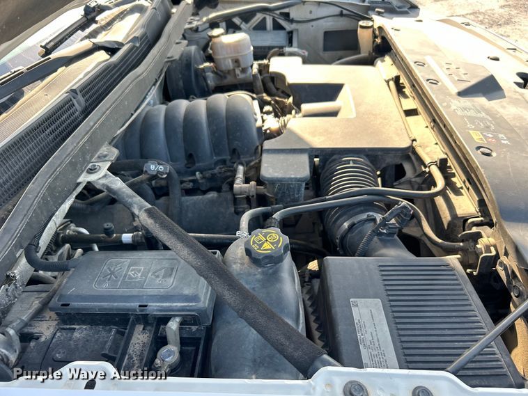 image for item DO6603 2015 Chevrolet  Silverado 1500 Crew Cab pickup truck