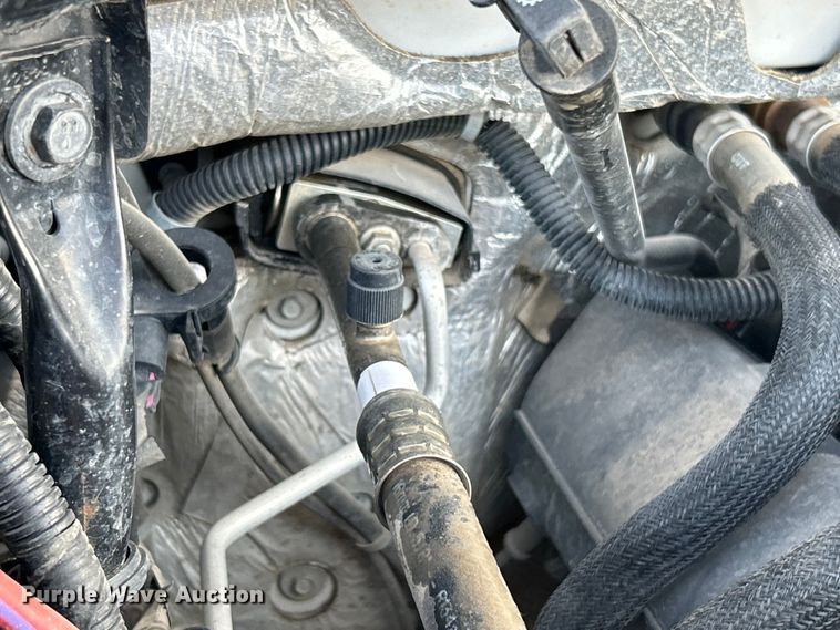 image for item DO6603 2015 Chevrolet  Silverado 1500 Crew Cab pickup truck