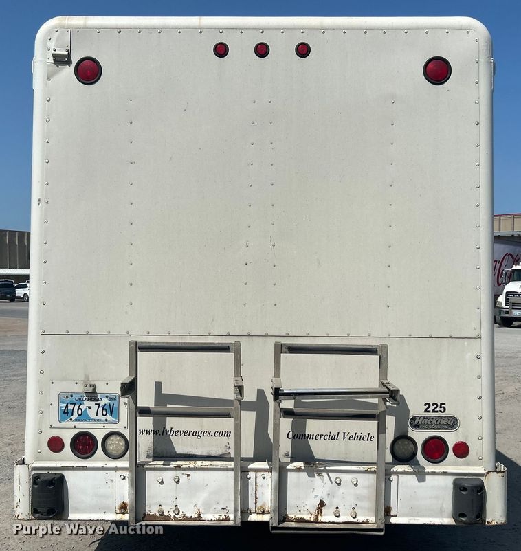 image for item DO6606 2011 Hino 268 delivery truck