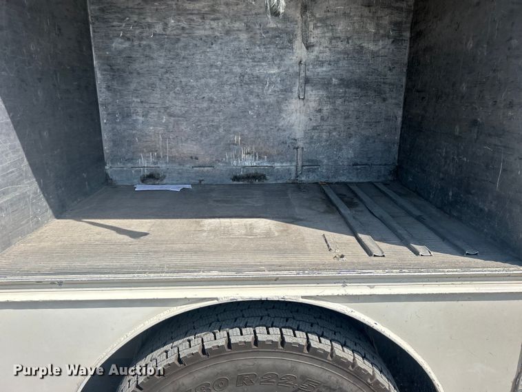 image for item DO6606 2011 Hino 268 delivery truck