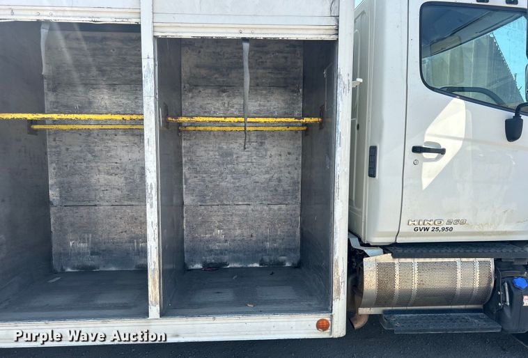 image for item DO6606 2011 Hino 268 delivery truck