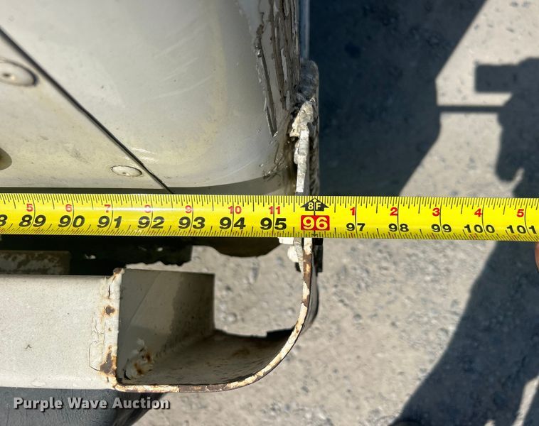 image for item DO6606 2011 Hino 268 delivery truck