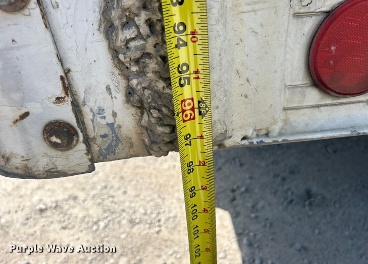 image for item DO6606 2011 Hino 268 delivery truck