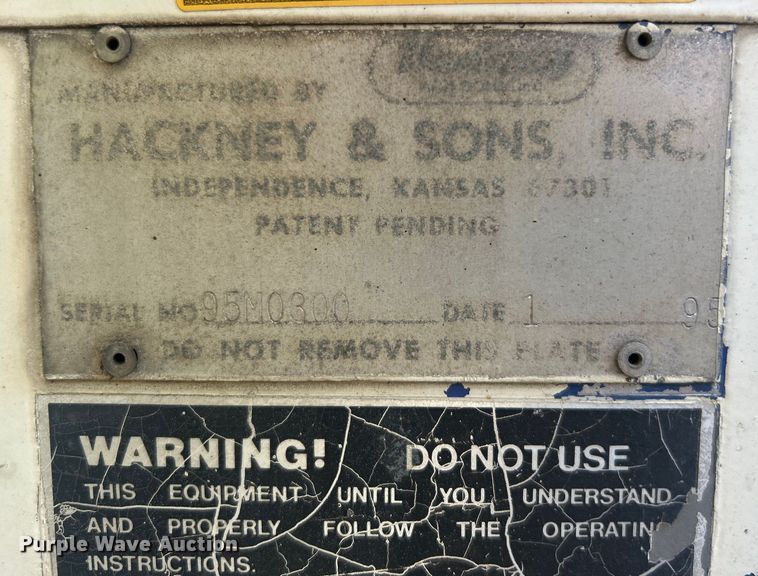 image for item DO6606 2011 Hino 268 delivery truck