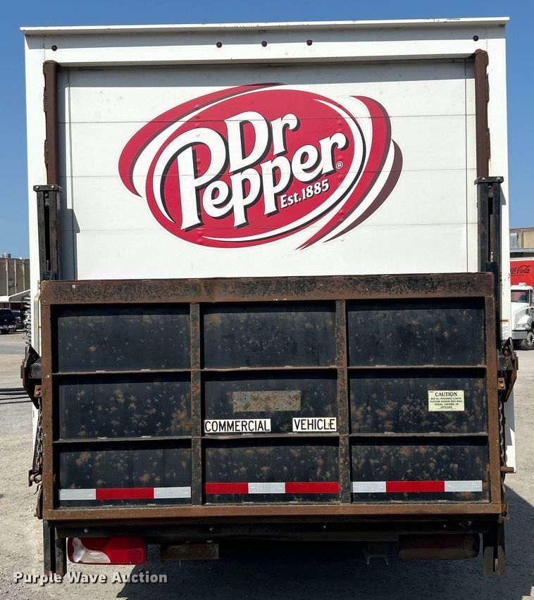 image for item DO6607 2011 Freightliner  F3CC box truck
