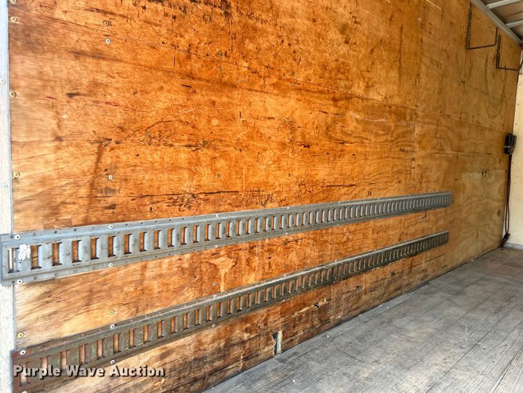 image for item DO6607 2011 Freightliner  F3CC box truck