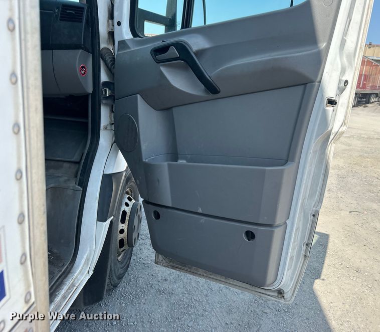 image for item DO6607 2011 Freightliner  F3CC box truck