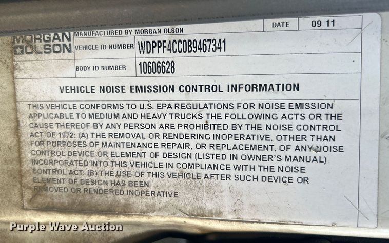 image for item DO6607 2011 Freightliner  F3CC box truck