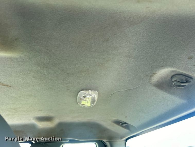 image for item DO6613 2015 Ford F450 Super Duty SuperCab truck cab and chassis