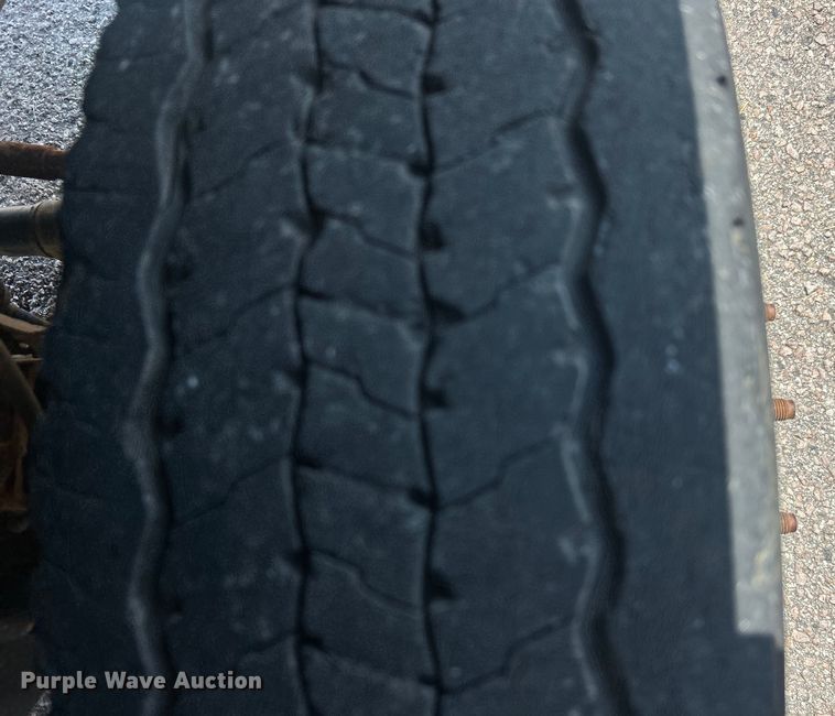 image for item DO6613 2015 Ford F450 Super Duty SuperCab truck cab and chassis