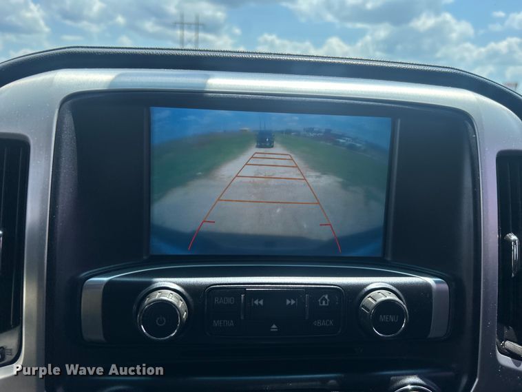 image for item DO6614 2017 GMC Sierra 2500HD Crew Cab pickup truck