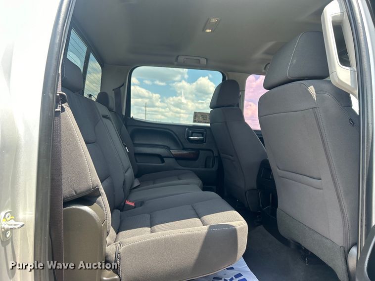 image for item DO6614 2017 GMC Sierra 2500HD Crew Cab pickup truck