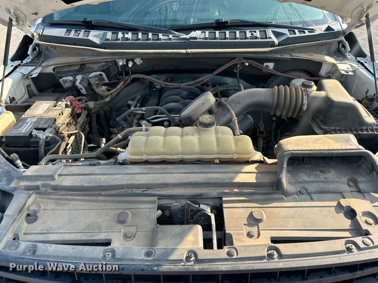 image for item DO6620 2020 Ford F150 XL SuperCrew pickup truck