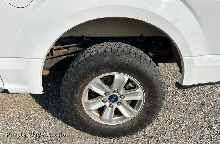 image for item DO6620 2020 Ford F150 XL SuperCrew pickup truck